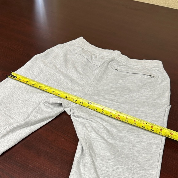 lululemon athletica Gray Sweatpants, String/Side & Back Pockets, NWOT - Picture 12 of 12